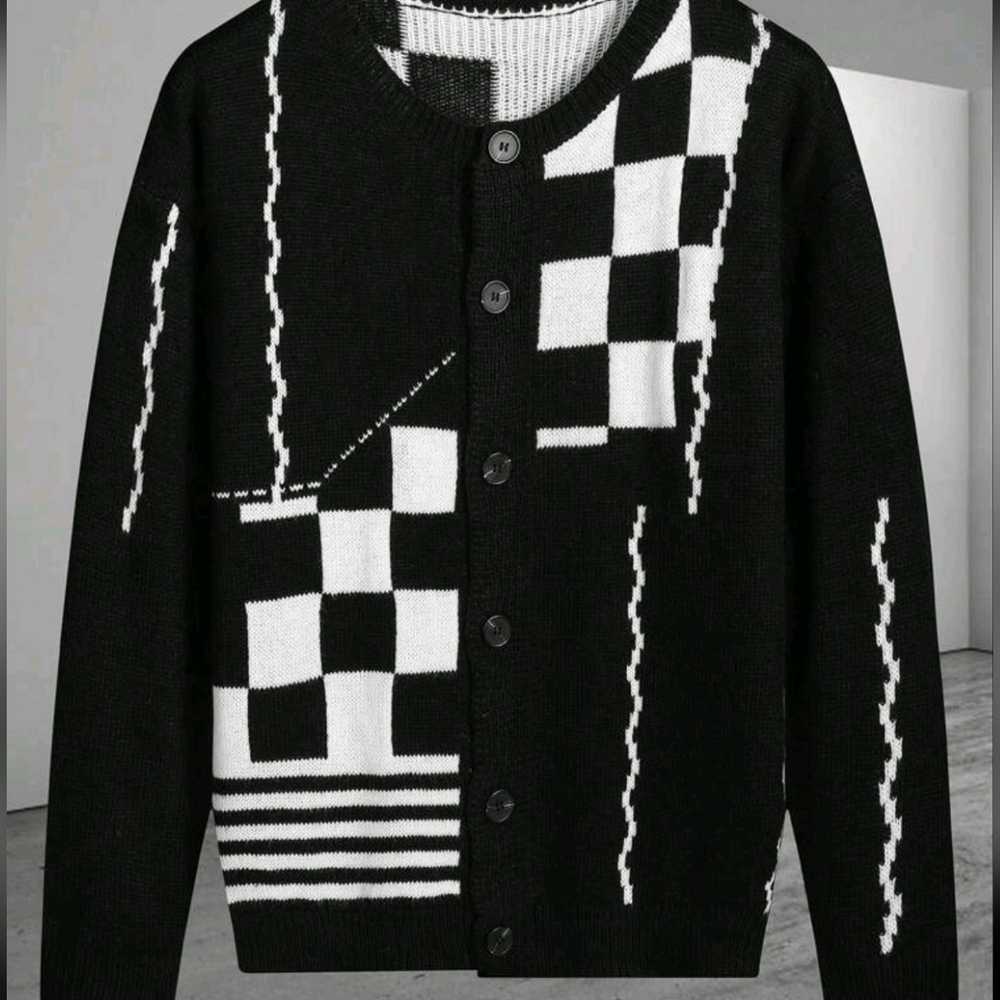 Men's Loose Fit Plaid Pattern Cardigan Sweater - Picture 2 of 6